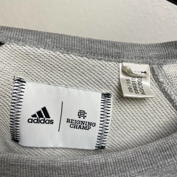 Adidas Reigning Champ Womens Sweatshirt Medium Gray Crewneck Pullover Athletic - Picture 12 of 12